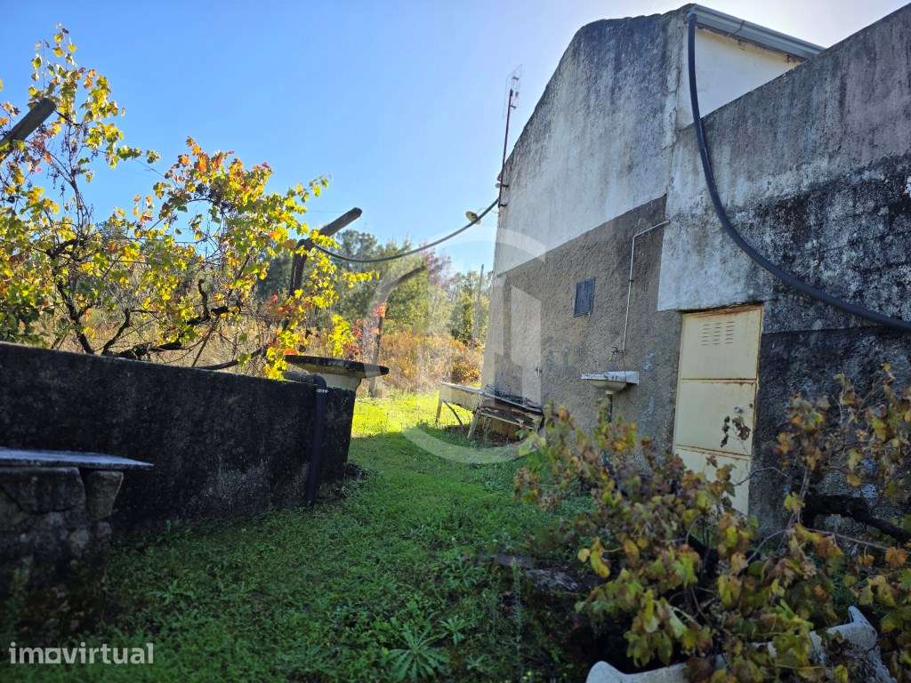 Casa para recuperação no Ferro, Covilhã - Grande imagem: 5/11