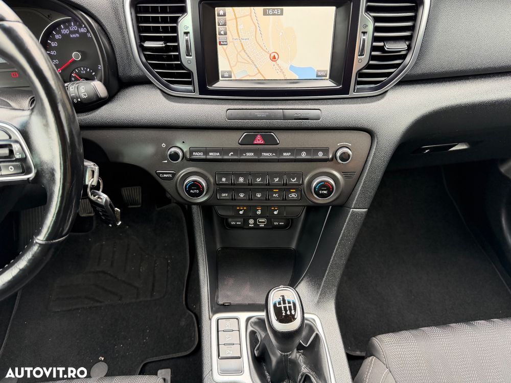 Kia Sportage 1.7 CRDI 2WD Vision - 17