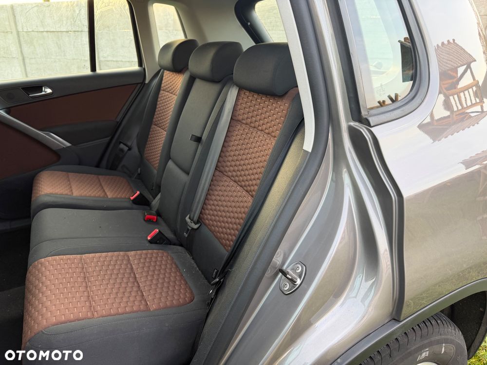 Volkswagen Tiguan 2.0 TDI DPF 4Motion DSG Track & Field - 18