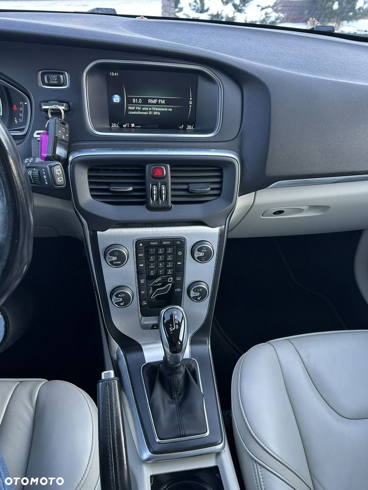 Volvo V40 - 21