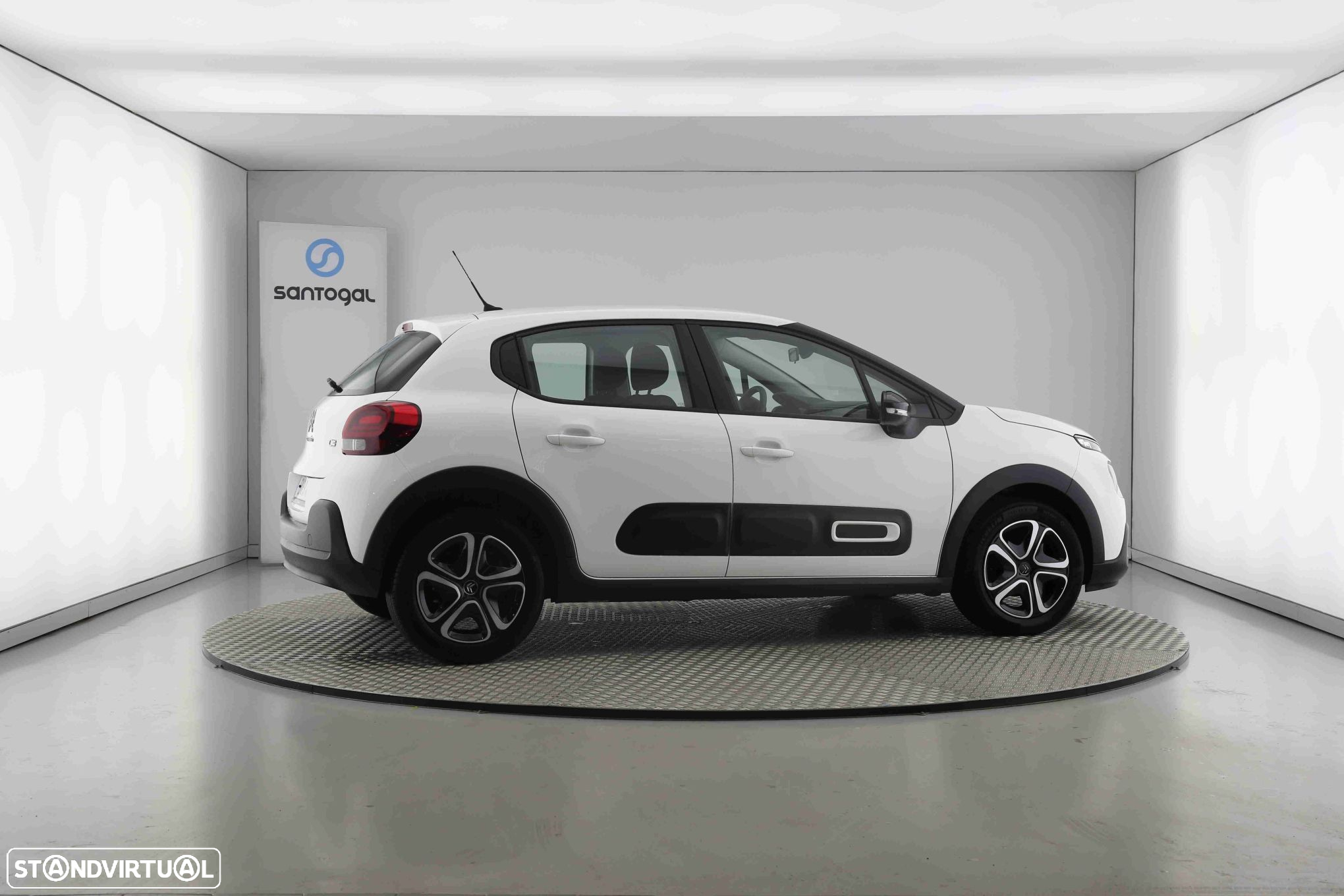Citroën C3 1.2 PureTech Plus - 6