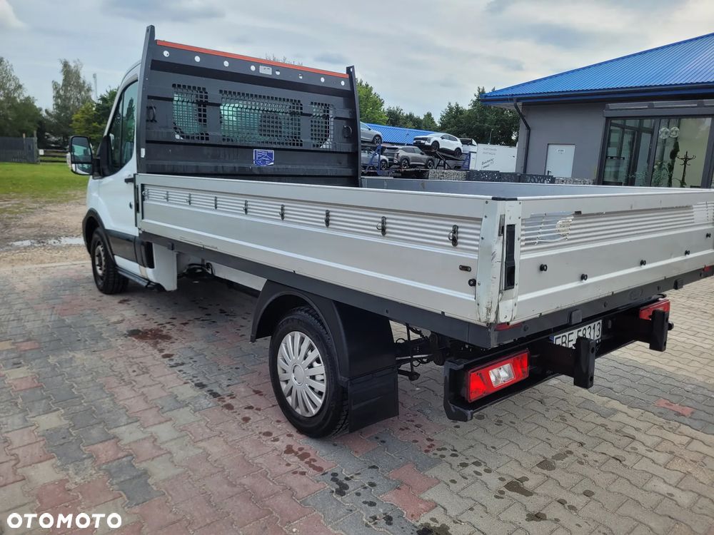 Ford Transit - 7