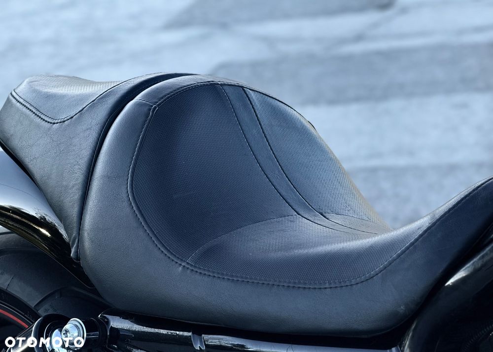 Harley-Davidson V-Rod Night Rod - 17