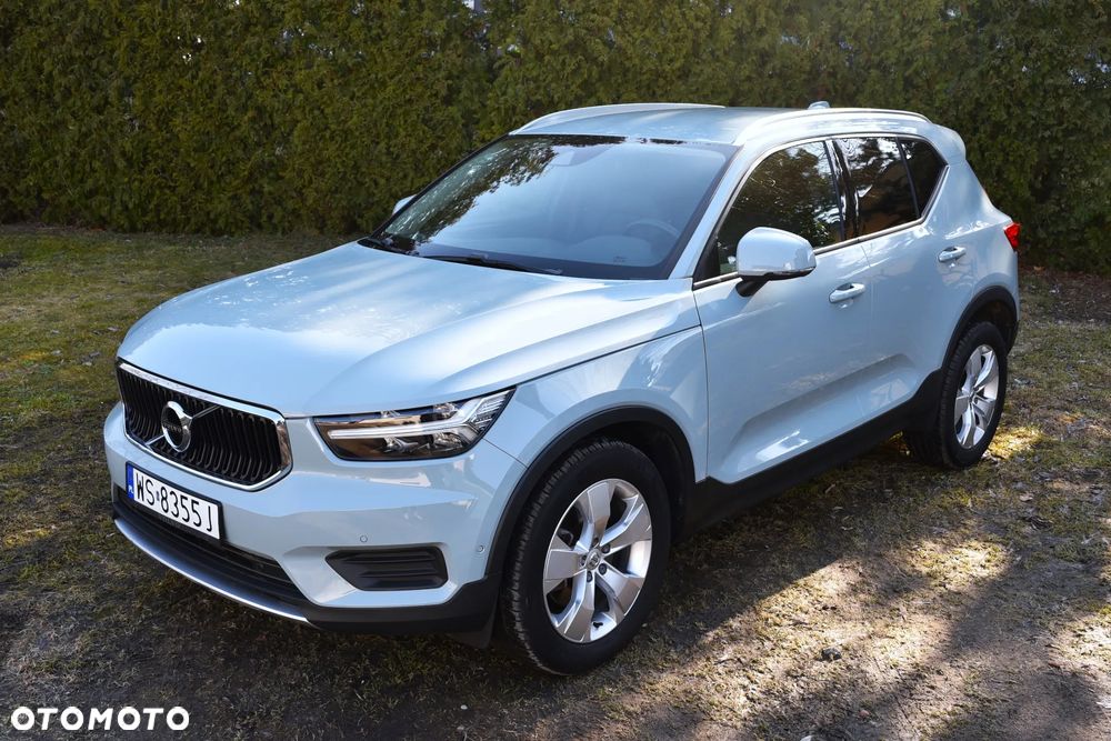 Volvo XC 40 T5 AWD Geartronic Momentum Pro - 2