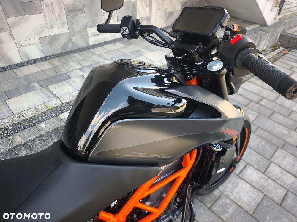 KTM Duke 390 - 30