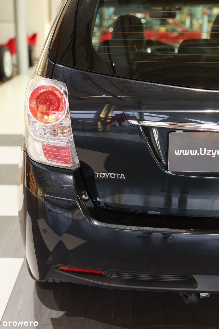 Toyota Verso - 13