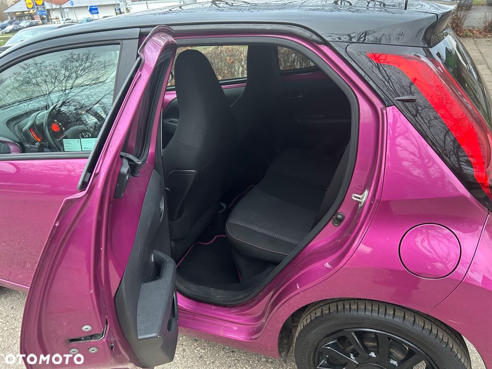 Toyota Aygo 1.0 VVT-i Color Edition - 16