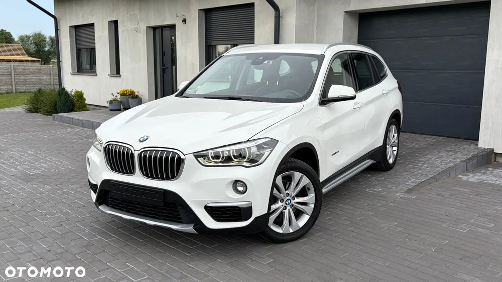 BMW X1 sDrive18i - 1