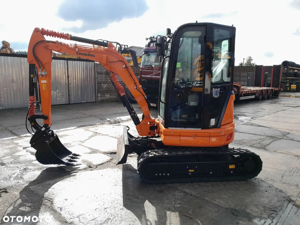 Kubota LONKING CDM6025 - 5