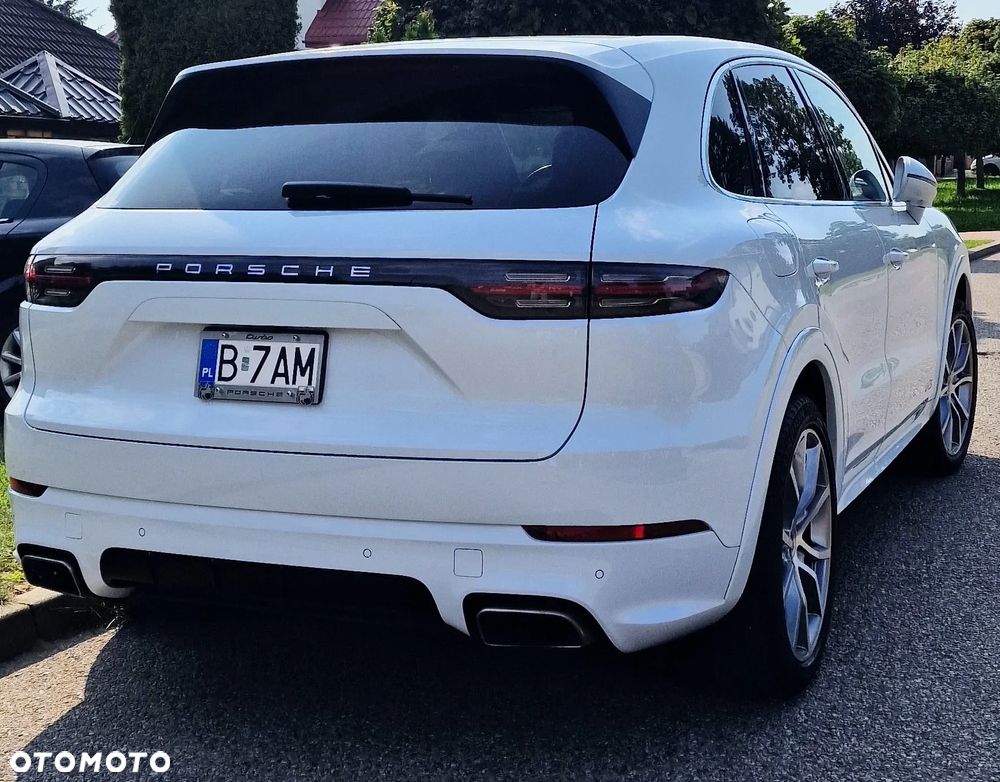 Porsche Cayenne Platinum Edition - 15