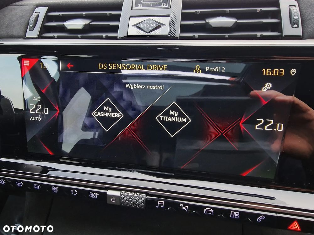 DS Automobiles DS 7 Crossback 1.6 PureTech Performance Line + - 31