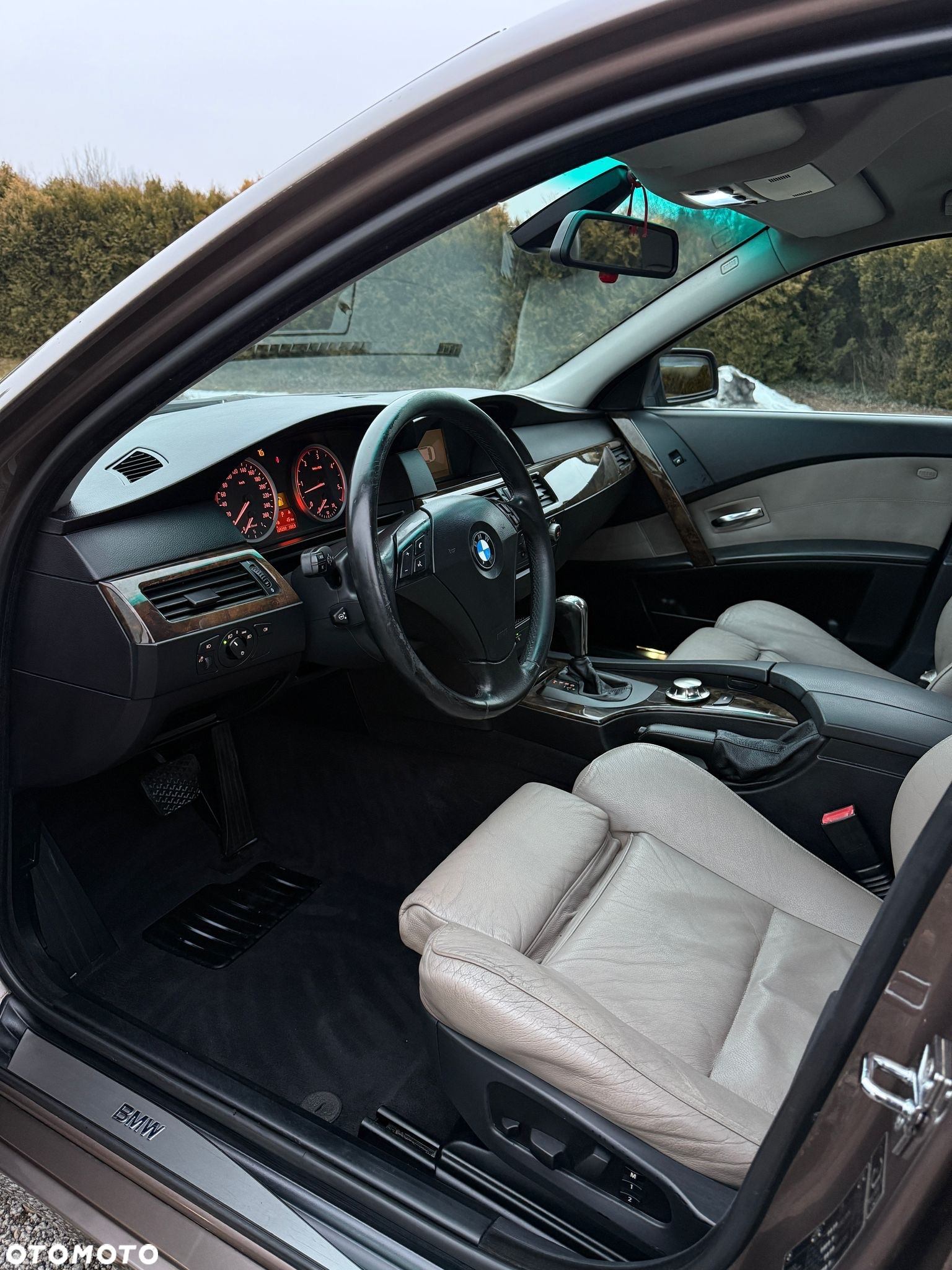 BMW Seria 5 - 13