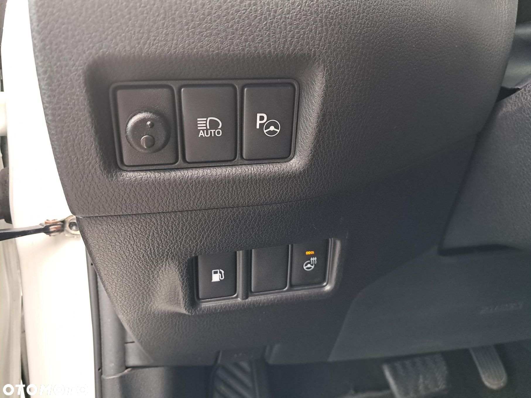 Toyota C-HR 1.8 Hybrid Dynamic - 14
