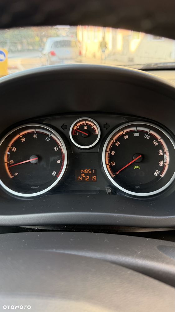 Opel Corsa 1.4 16V Cosmo - 13