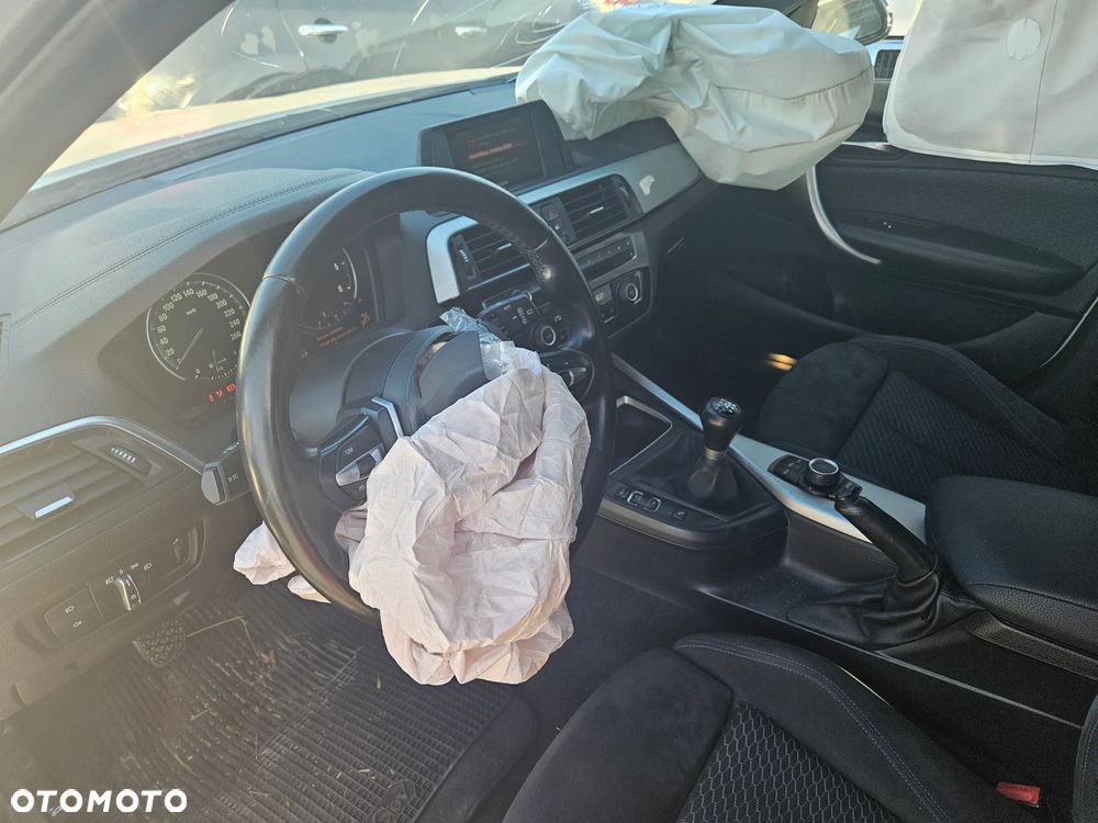 BMW Seria 1 116d M Sport - 8