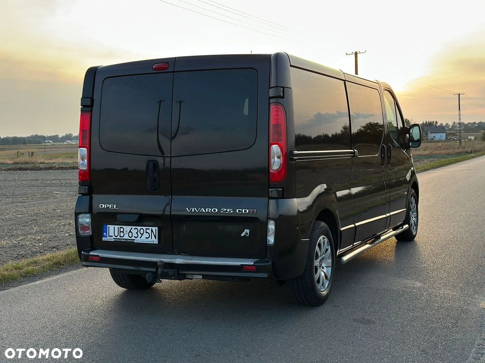 Opel Vivaro - 5