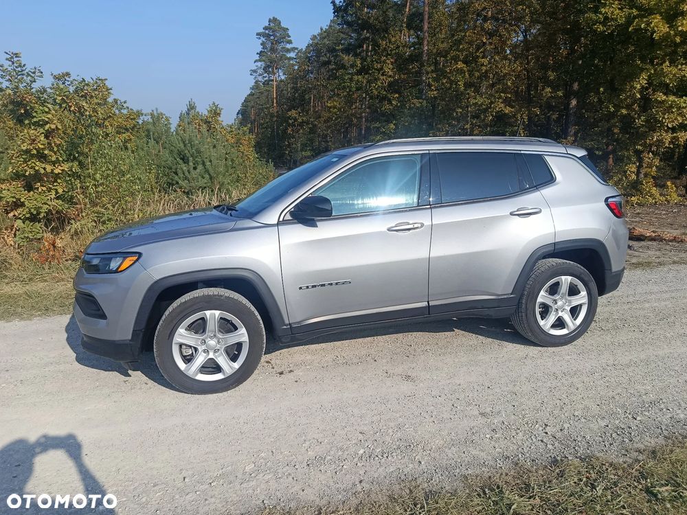 Jeep Compass - 4