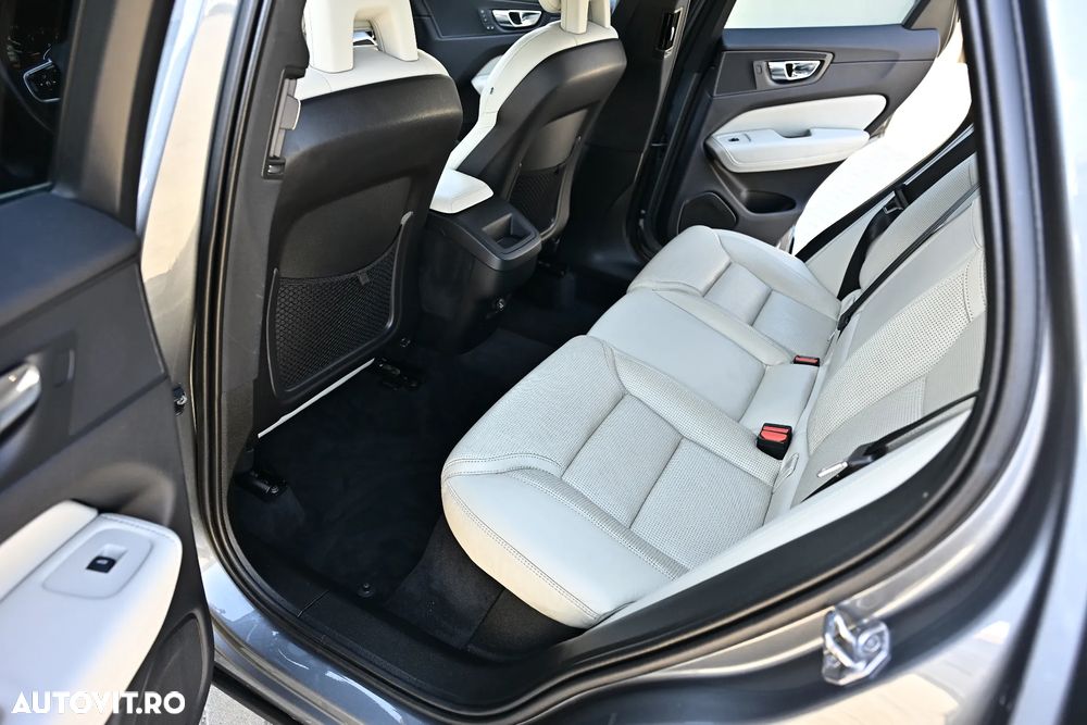 Volvo XC 60 D5 AWD Geartronic Inscription - 15