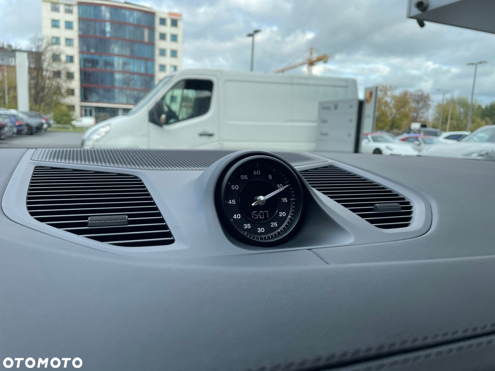 Porsche Cayenne - 14