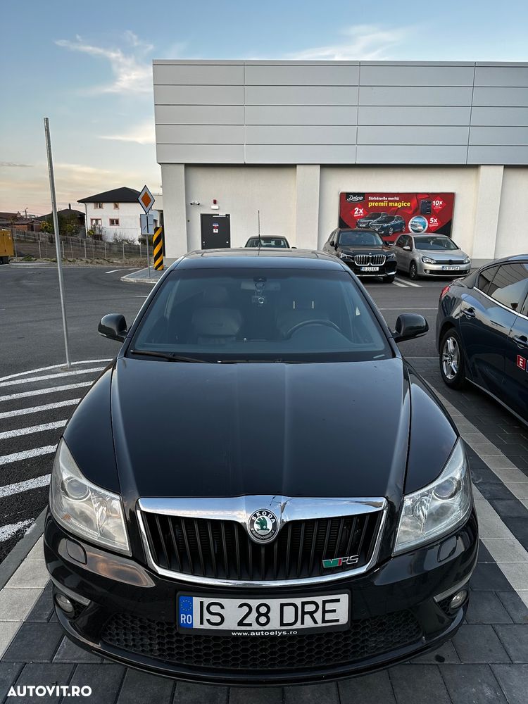 Skoda Octavia 2.0 TDI RS DSG - 6