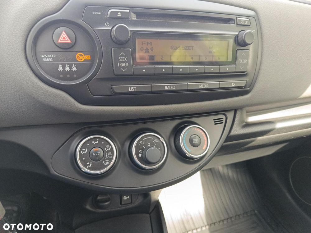 Toyota Yaris 1.0 Active - 18