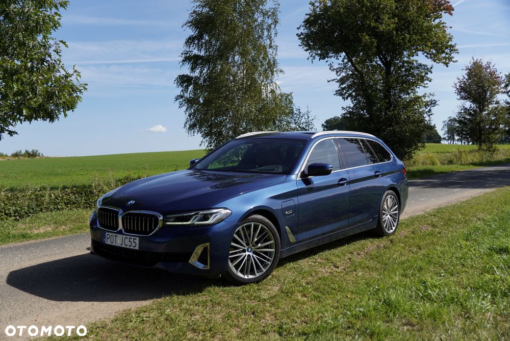 BMW Seria 5 530e Luxury Line - 2