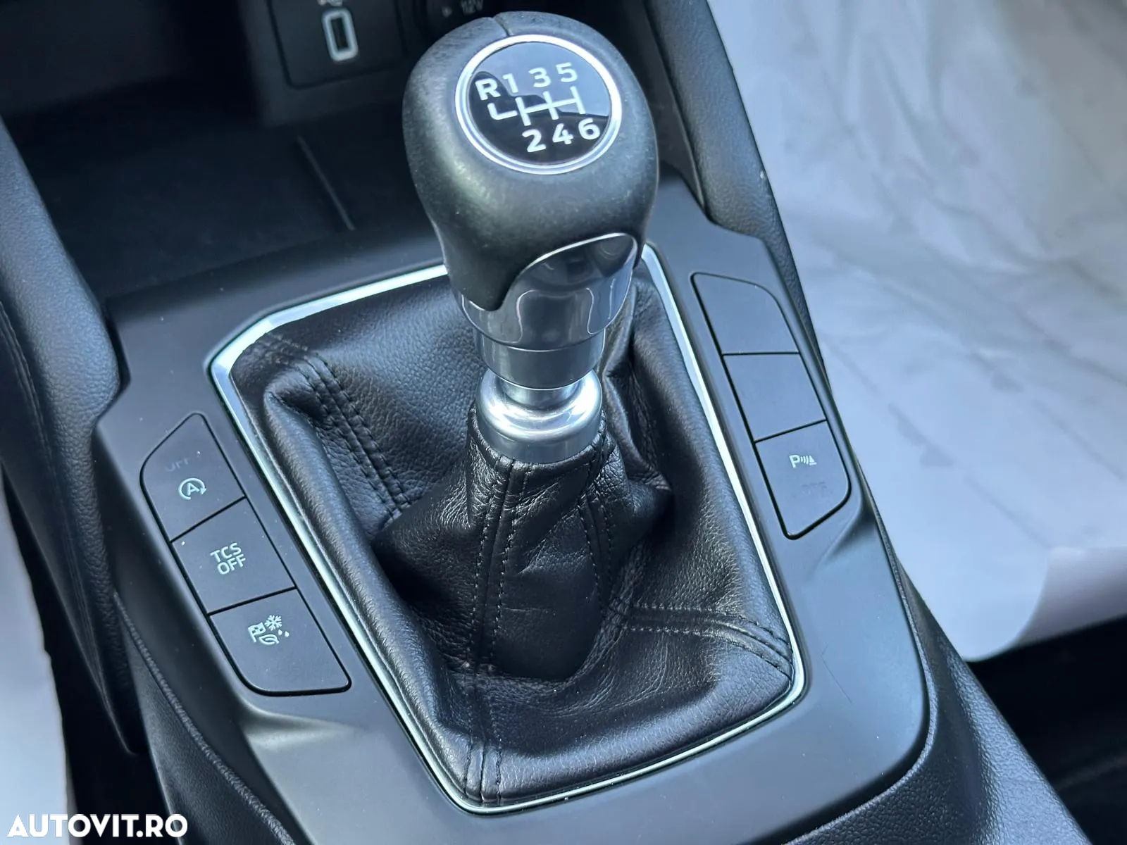 Ford Focus 1.5 EcoBlue Trend Edition - 28