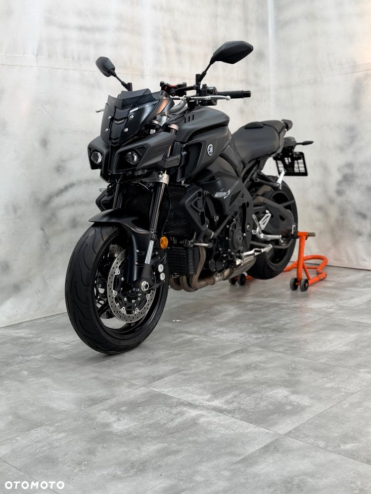 Yamaha MT - 22