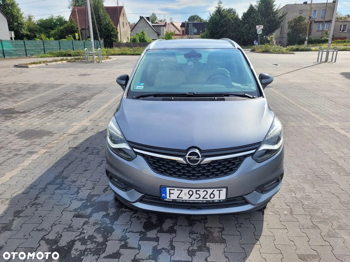 Opel Zafira 2.0 CDTI Cosmo - 2