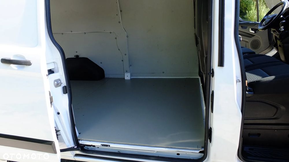 Ford Transit Custom - 17