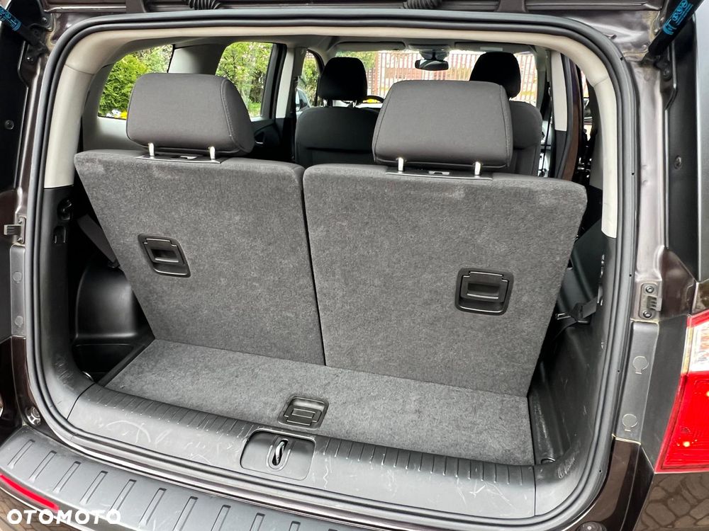 Chevrolet Orlando - 28