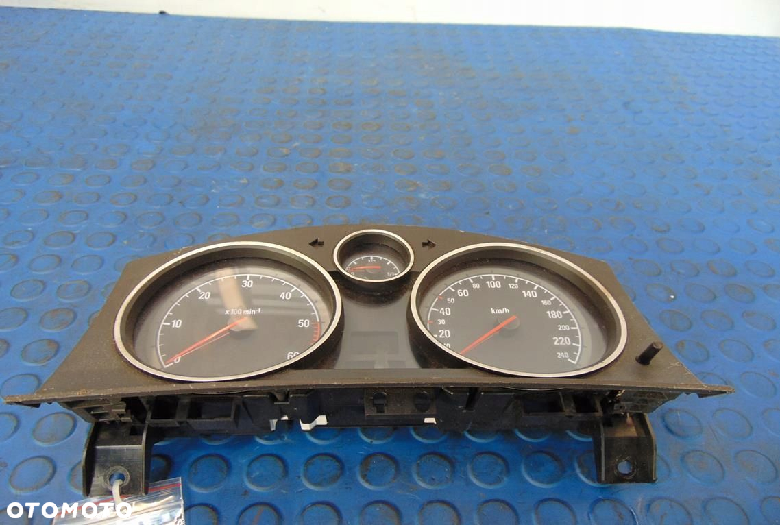 OPEL ZAFIRA B 1.9CDTI AUTOMAT LICZNIK 13230577 - 6