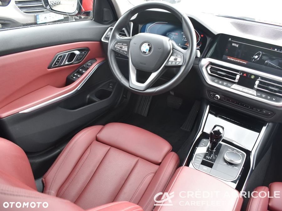 BMW Seria 3 330i xDrive Sport Line - 22