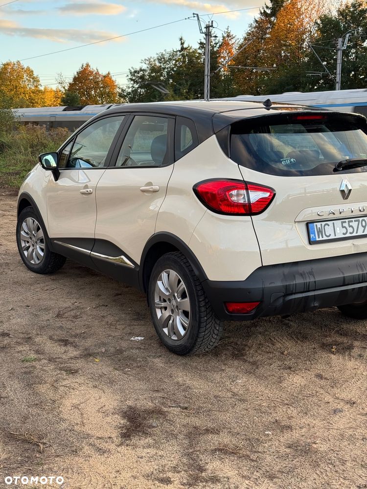 Renault Captur - 4