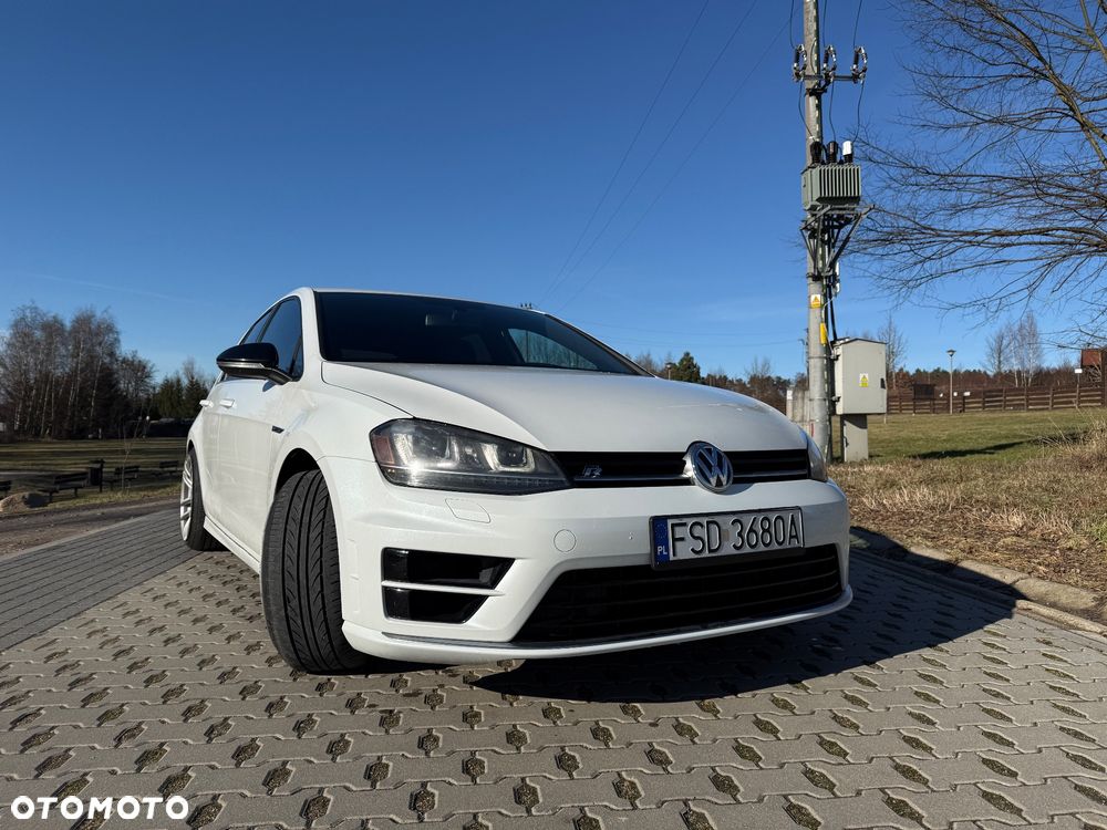 Volkswagen Golf - 4