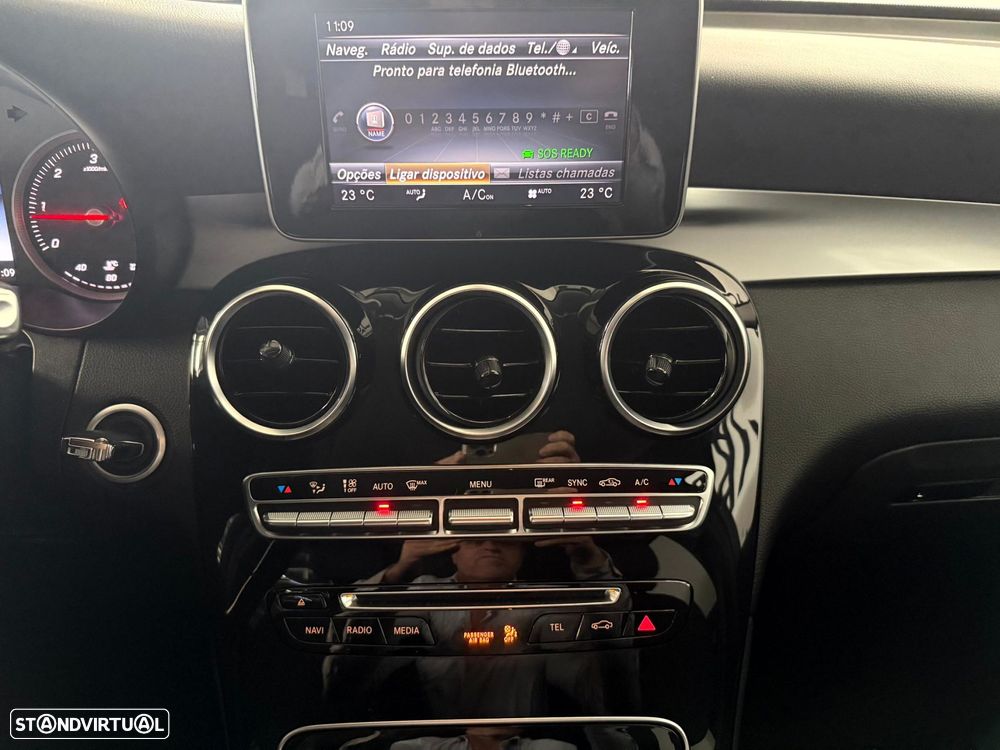 Mercedes-Benz GLC 220 - 18