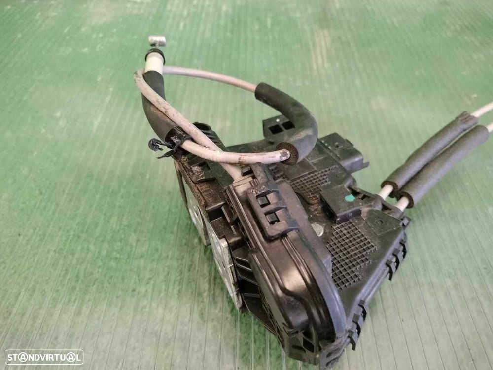 FECHADURA PORTA TRASEIRA DIREITA KIA SOUL 2009 - 3