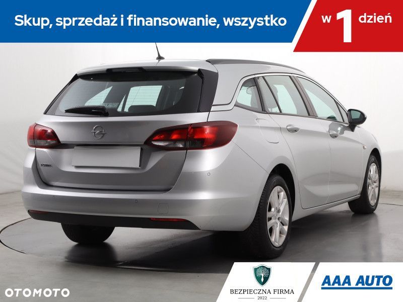 Opel Astra - 6