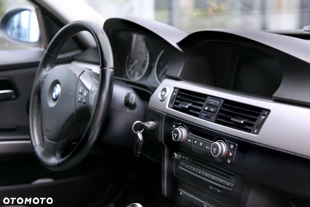 BMW Seria 3 - 11