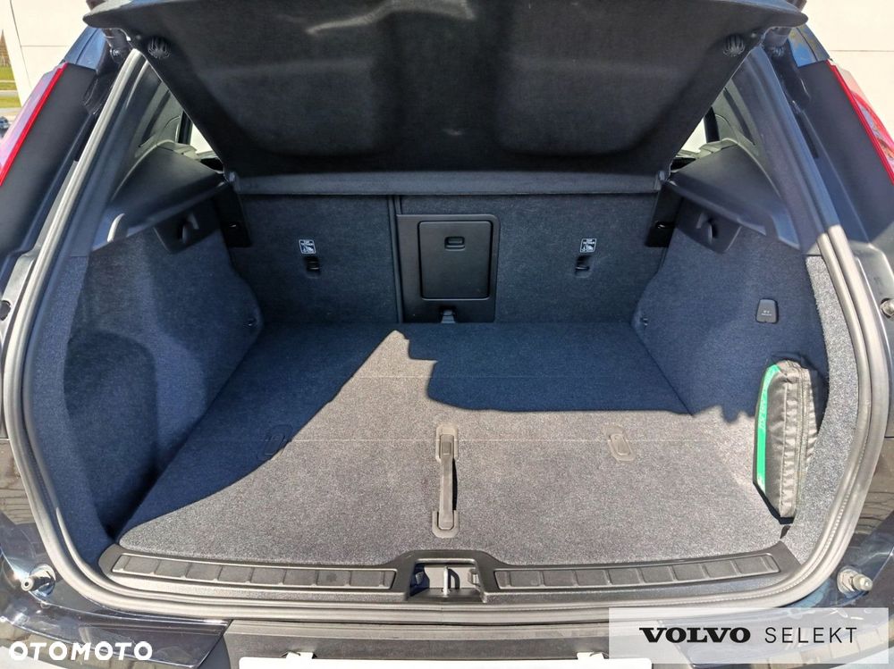 Volvo XC 40 - 26