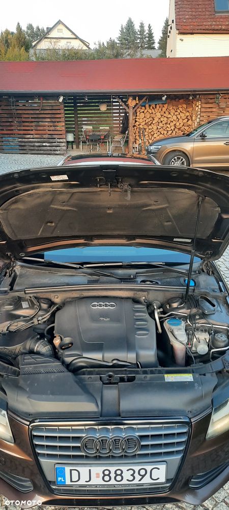 Audi A4 ver-avant-2-0-tdi-dpf-s-line-sportpaket-plus- - 14