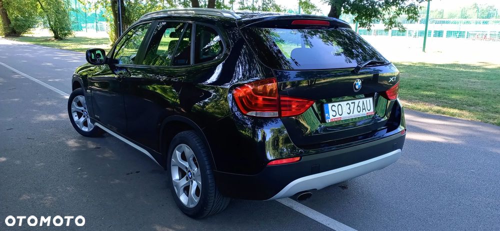 BMW X1 sDrive18i xLine - 12