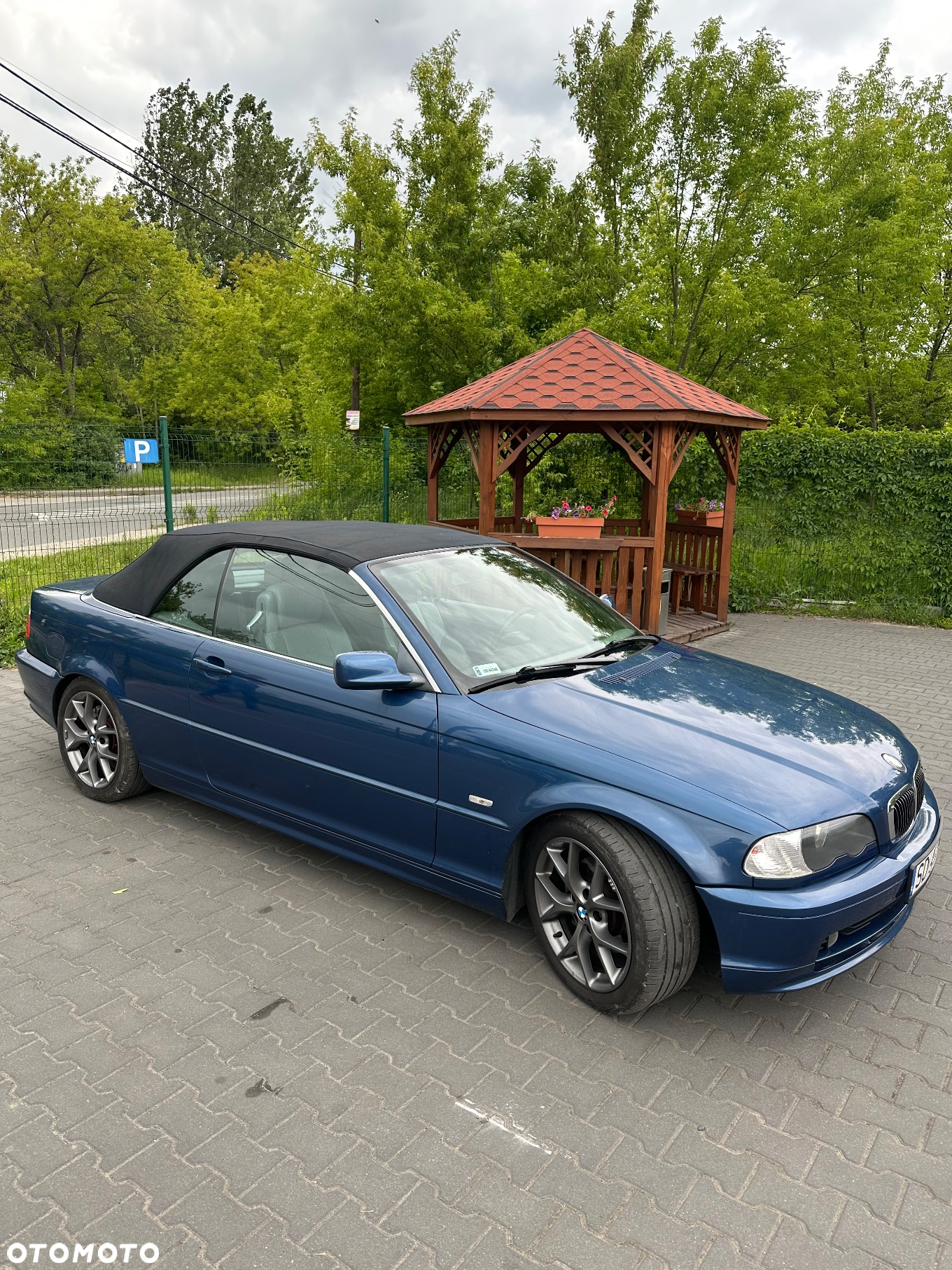 BMW Seria 3 323i - 5