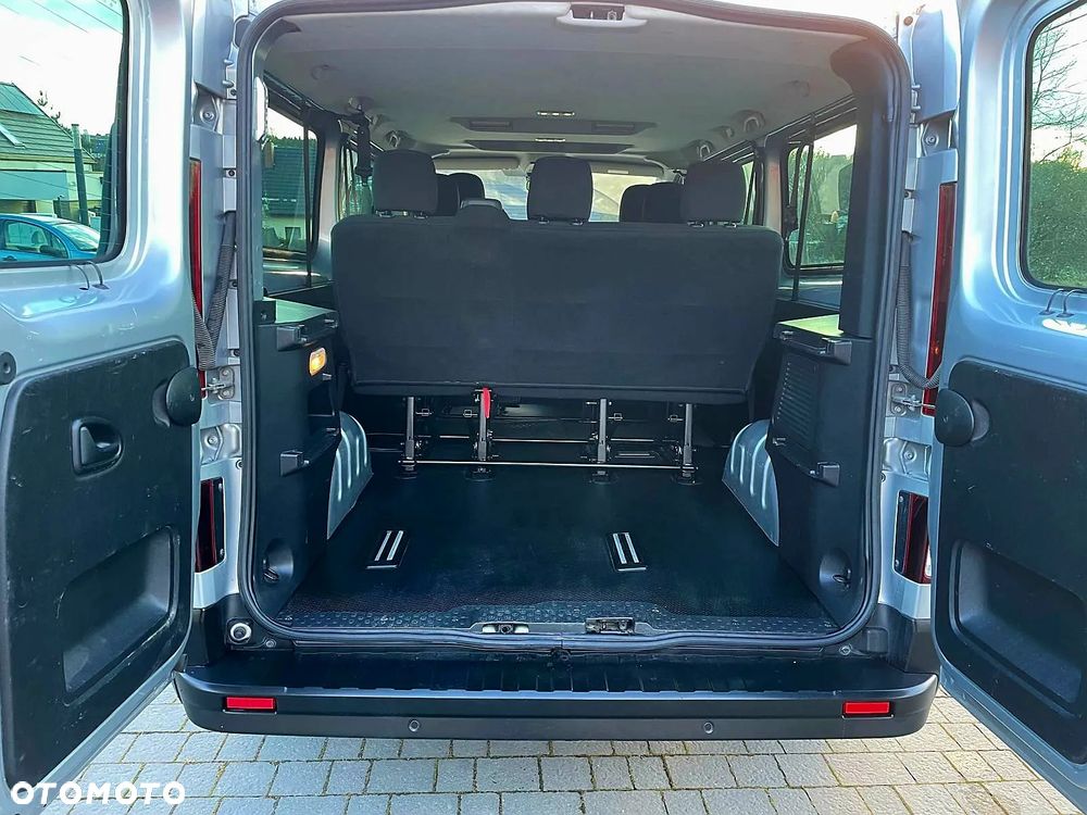 Renault Trafic - 9