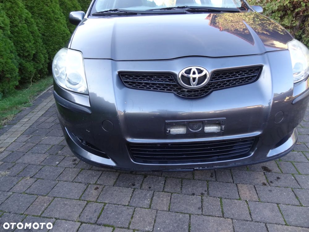 Toyota Auris 2.0 D-4D - 10