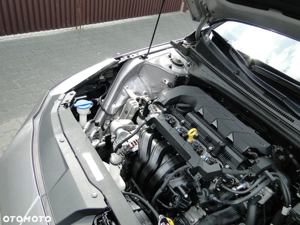 Hyundai Elantra 1.6 Smart - 36