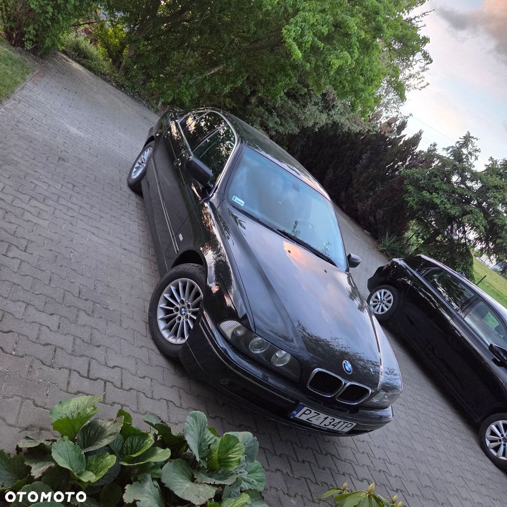 BMW Seria 5 - 1