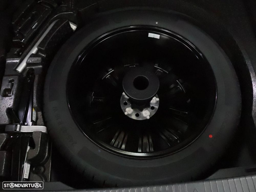 VW Arteon Shooting Brake 2.0 TDI Elegance DSG - 32