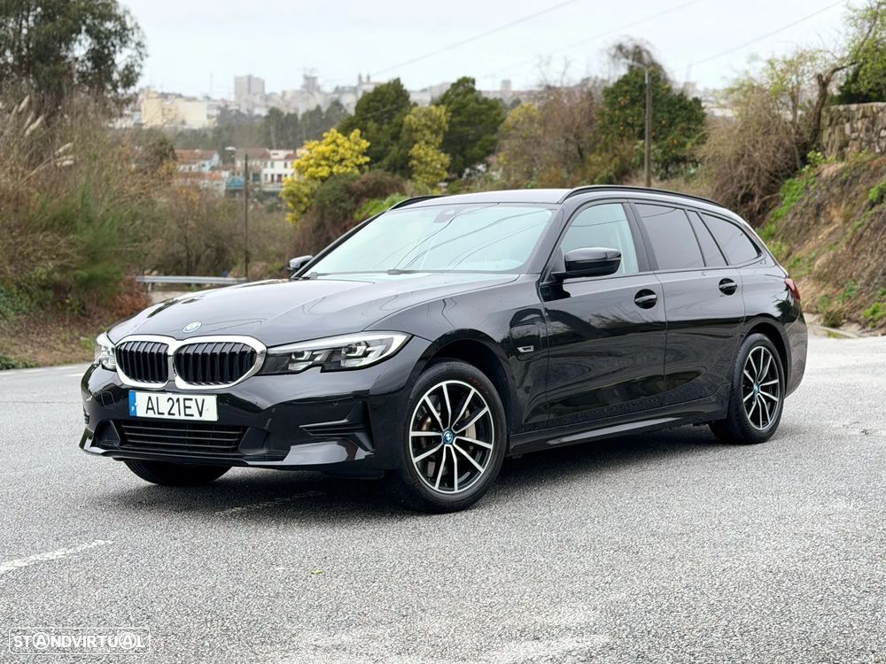 BMW 330 e Aut. Sport Line - 2