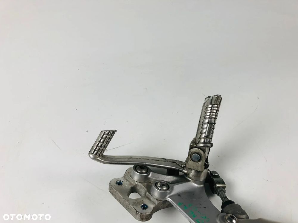 Suzuki GSXR 600 750 K6 K7 Set Prawy Kierowcy Pompa Podnóżek - 5